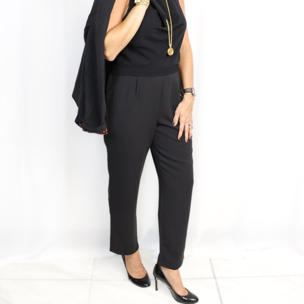 Classic Tapered Dress Pants
